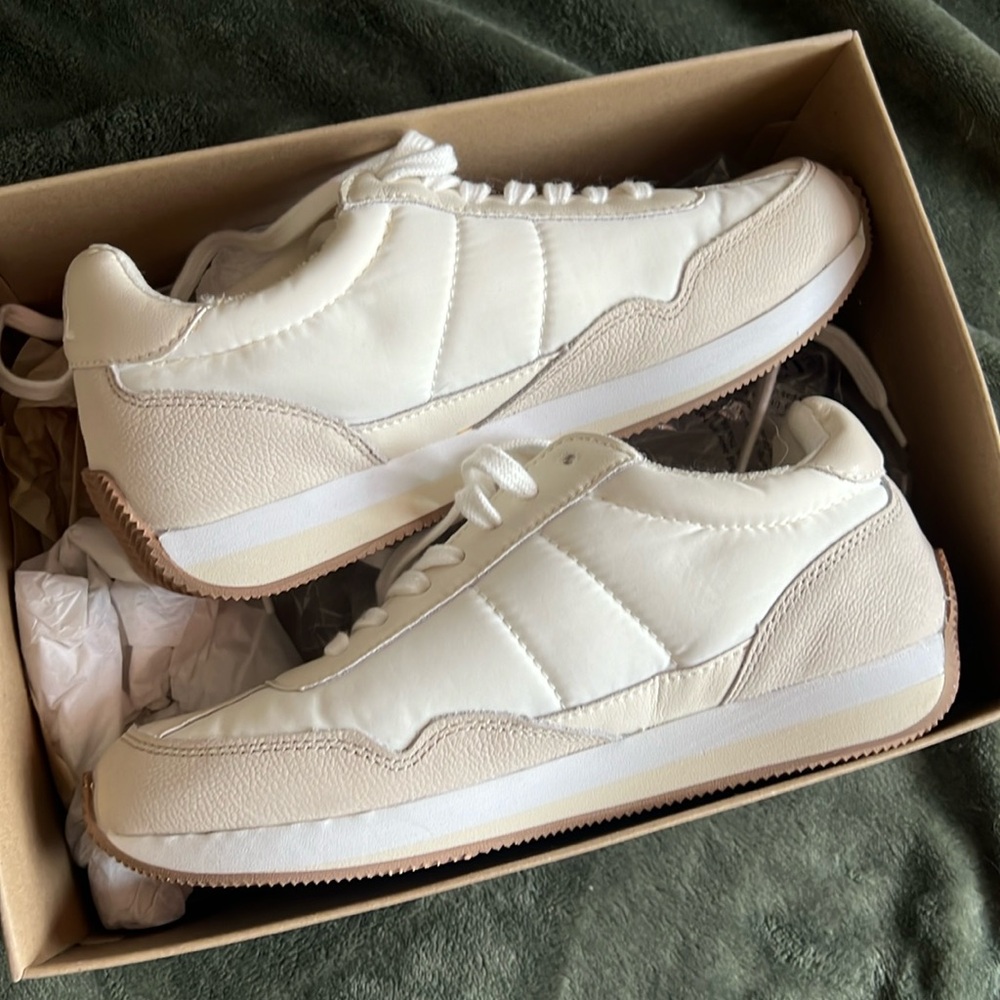 Brand New Madewell Sneakers